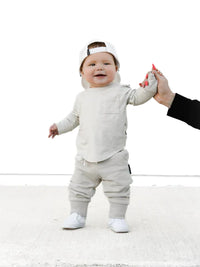 LITTLE BIPSY: LONG SLEEVE BAMBOO POCKET TEE - FOG