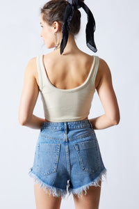 HIGH RISE DENIM SHORTS - MEDIUM WASH