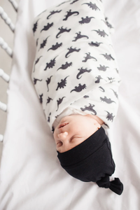 COPPER PEARL: MIDNIGHT TOP KNOT HAT