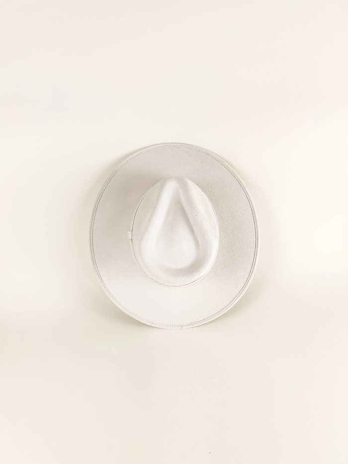 WILDER & SOUL: VEGAN SUEDE RANCHER HAT - IVORY