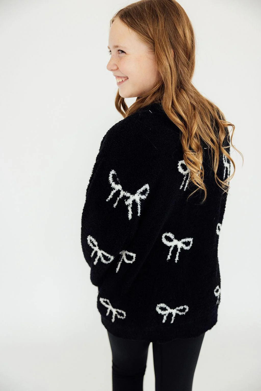 MILA & ROSE: BLACK/COCONUT BOW COZY CARDIGAN