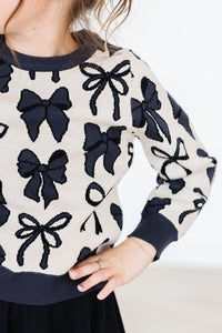 MILA & ROSE: PERFECTLY TIED SWEATER