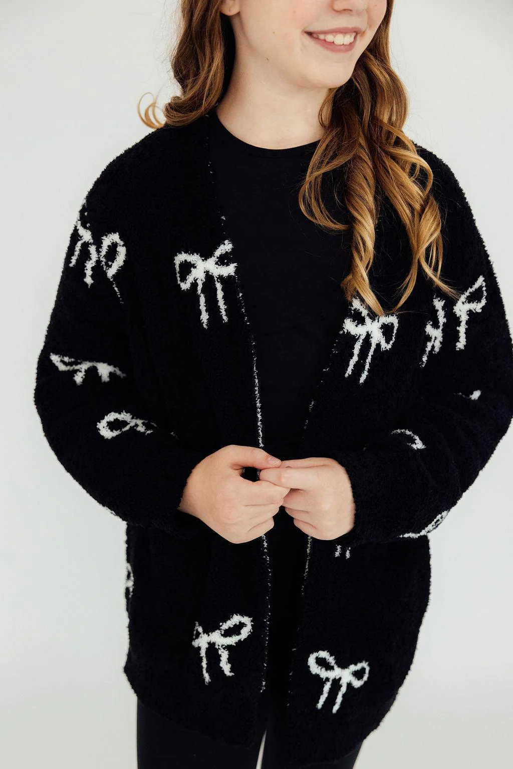 MILA & ROSE: BLACK/COCONUT BOW COZY CARDIGAN