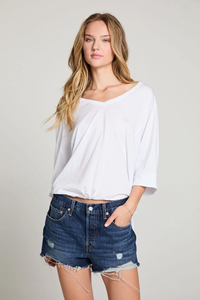 CHASER: GIANNA TEE - WHITE