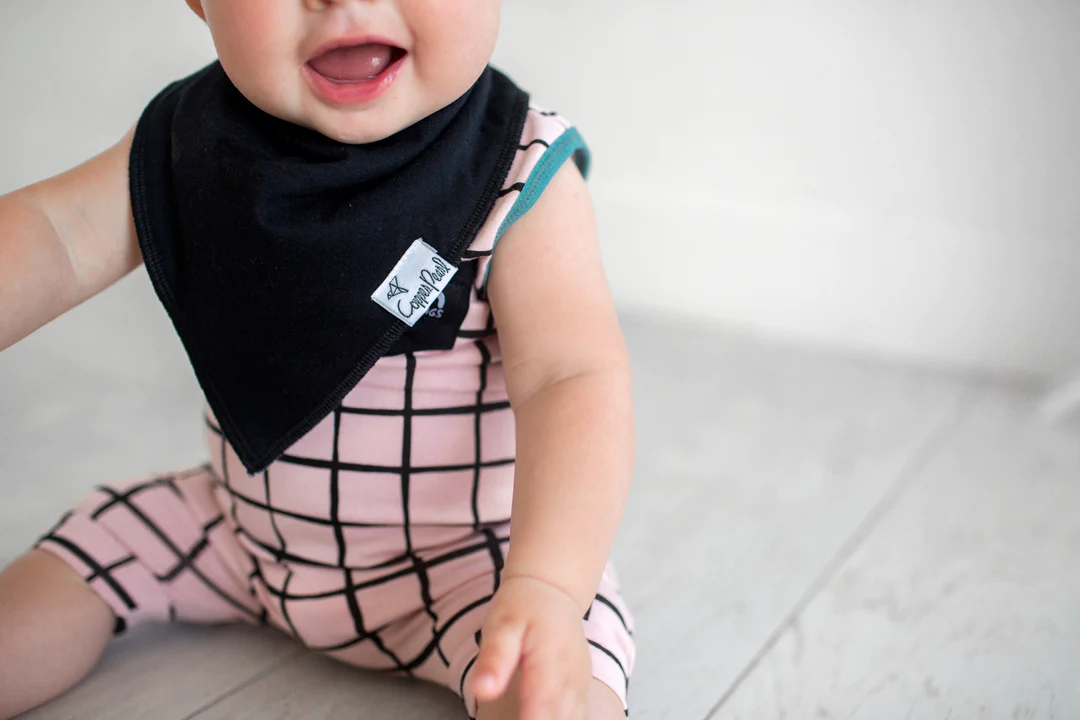 COPPER PEARL: BLACK BASICS BABY BANDANA BIBS (4-PACK)