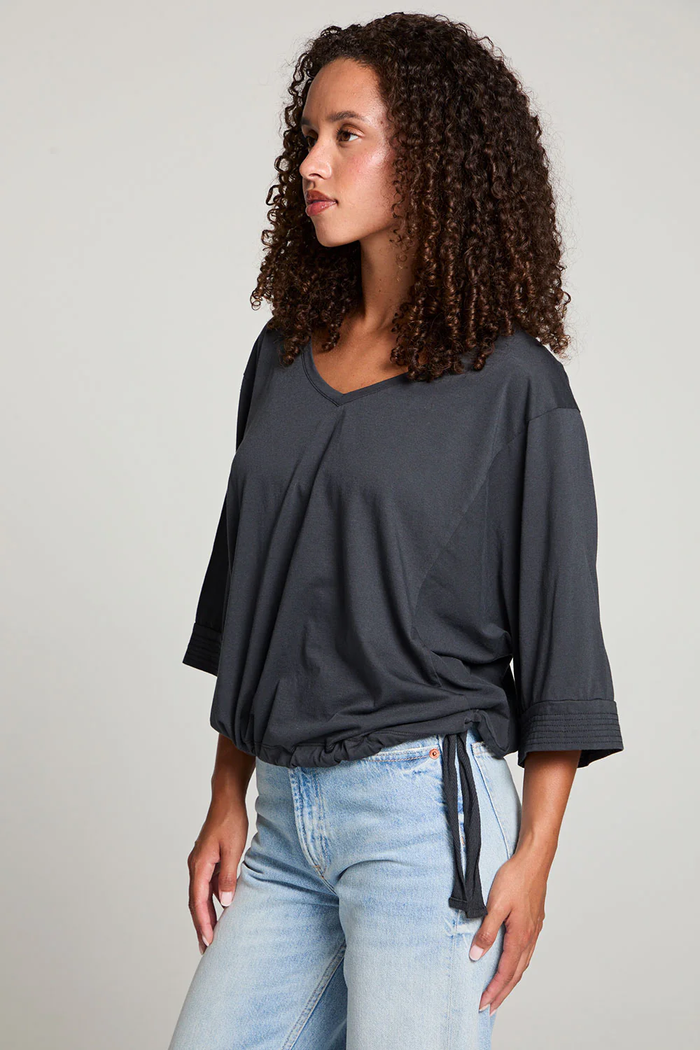 CHASER: GIANNA TEE - LICORICE BLACK