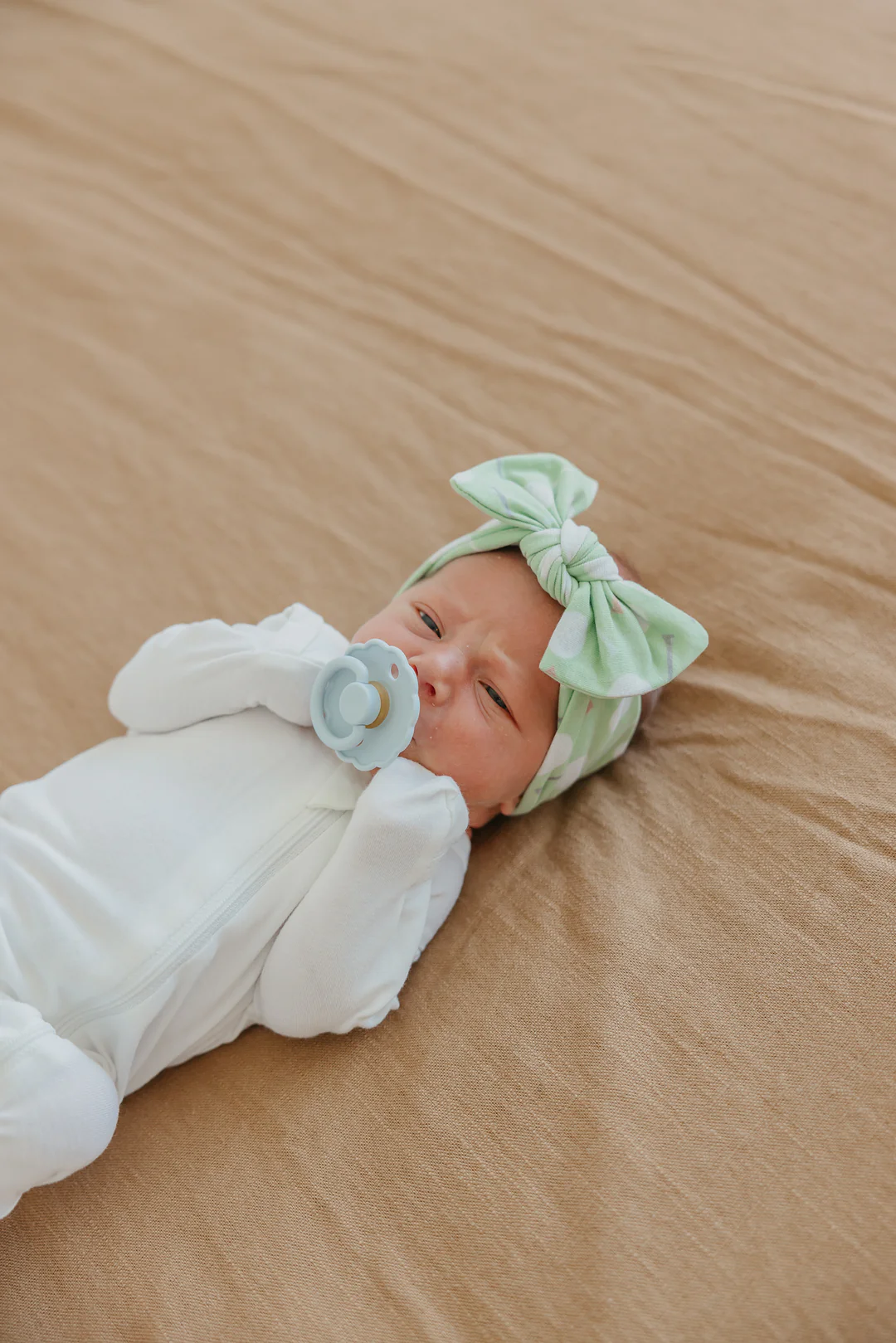 COPPER PEARL: BOGEY KNIT HEADBAND BOW