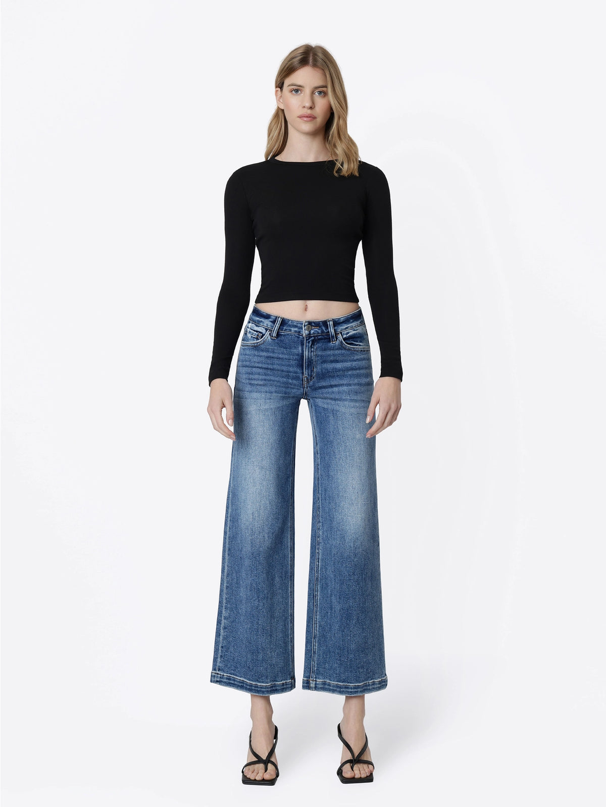 MID RISE MEDIUM WASH ANKLE WIDE JEANS