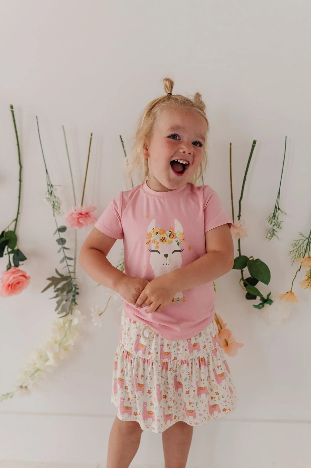 BABYSPROUTS: GIRL'S SHORT SLEEVE TEE AND SKORT LLAMA SET