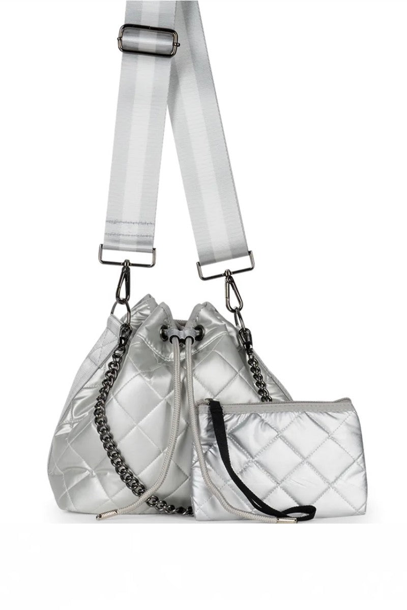 HAUTE SHORE: LINDSEY VAPOR PUFFER BUCKET BAG