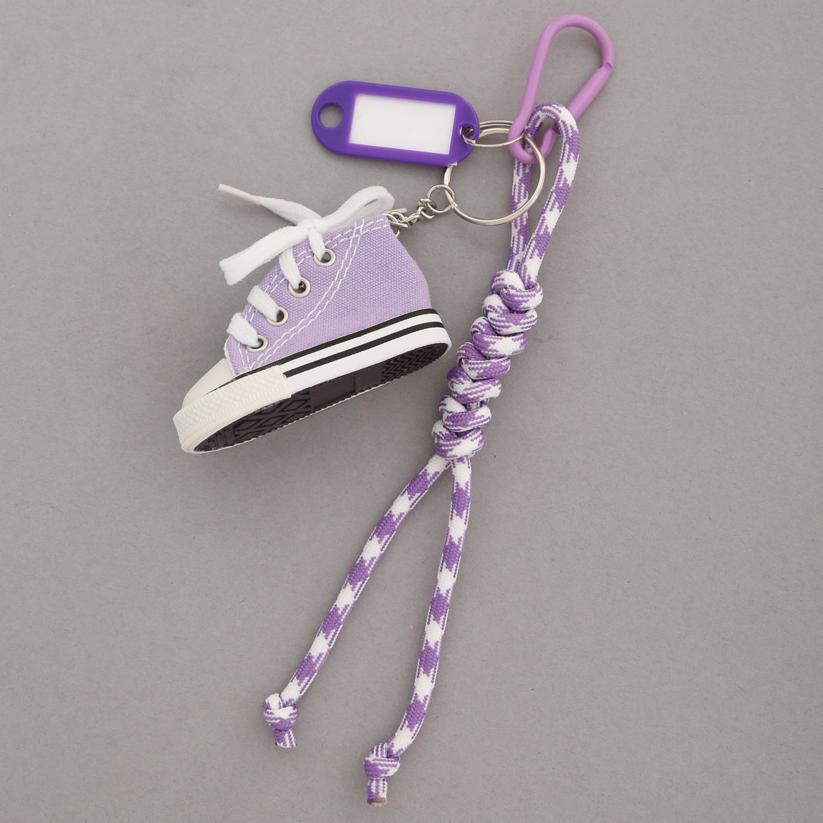 SNEAKER BAG CHARM/KEYCHAIN