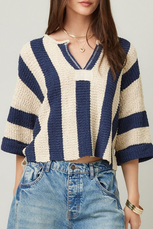NAVY VERTICLE STRIPED SLOUCHY SWEATER