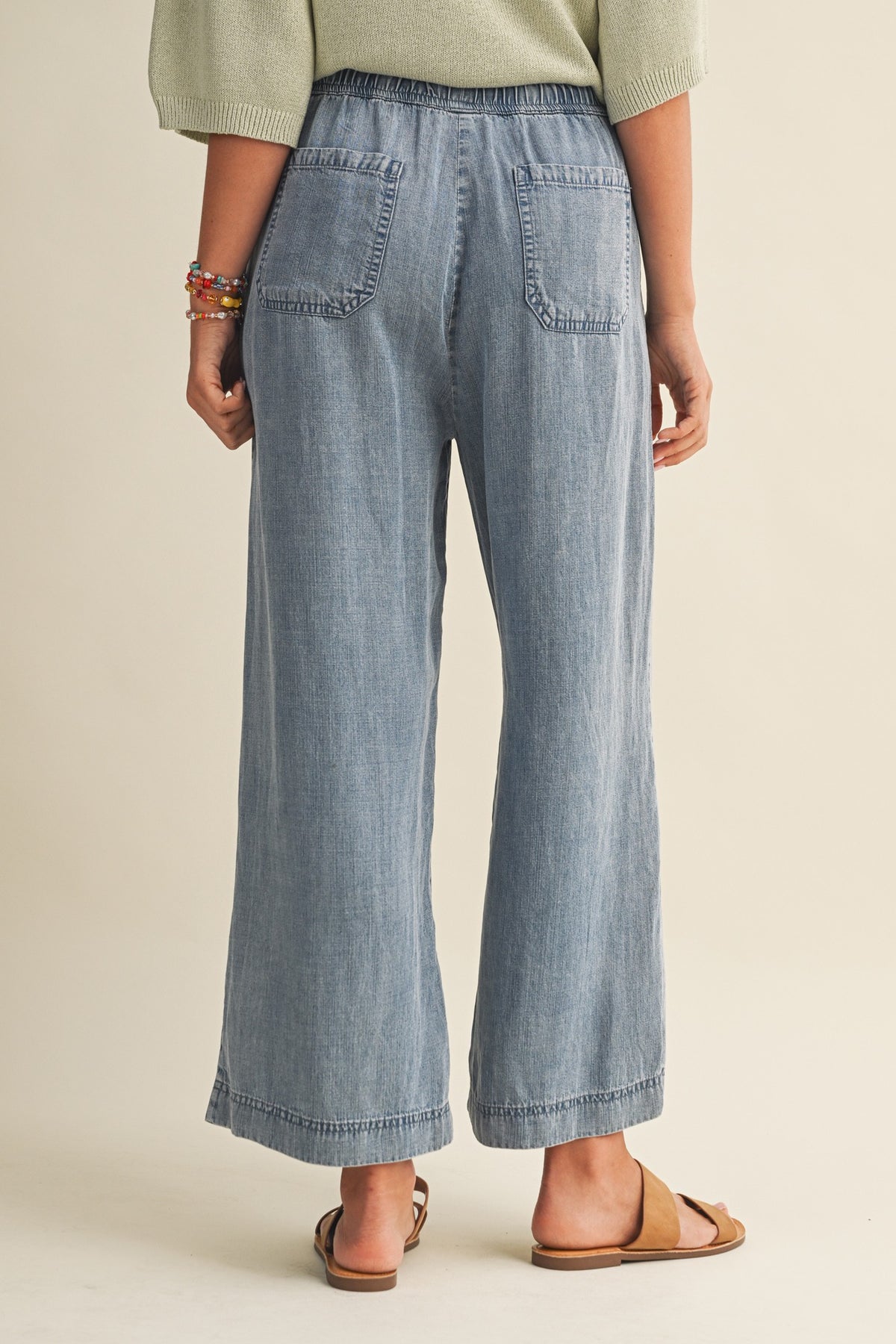 DRAWSTRING WAIST PATCH POCKET WIDE LEG PANT