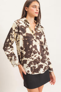 SATIN COW PRINT BUTTON-UP SHIRT