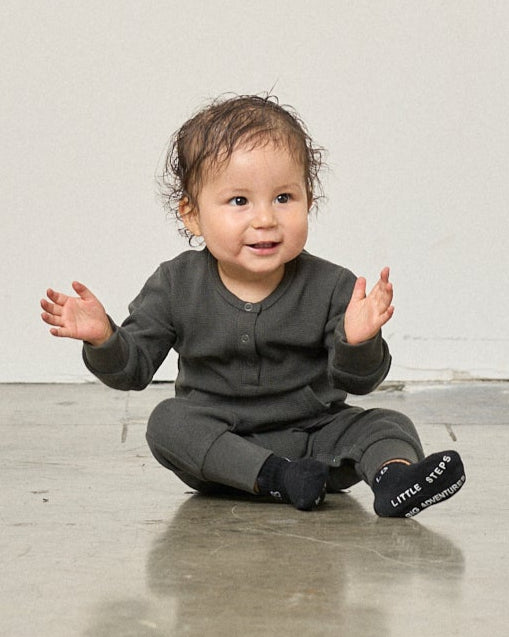 LITTLE BIPSY: WAFFLE ROMPER - SHADOW