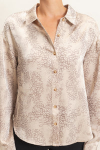 LEOPARD SATIN BUTTON-UP SHIRT - TAUPE