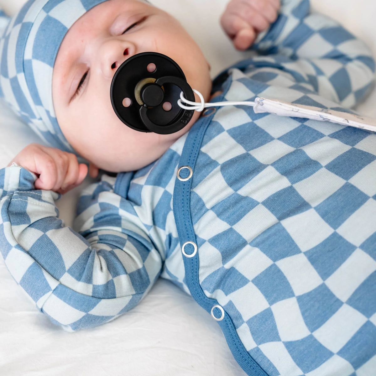 COPPER PEARL: MILES NEWBORN KNOTTED GOWN