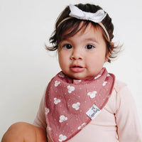 COPPER PEARL: MINNIE MOUSE BANDANA BIB SET (4-PACK)