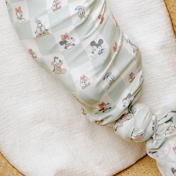 COPPER PEARL: MICKEY MOUSE AND FRIENDS KNIT SWADDLE BLANKET