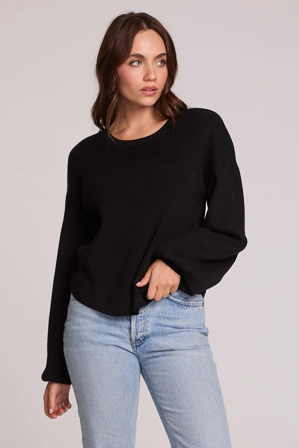 CHASER: THE RUTHY BLACK LONG SLEEVE TOP