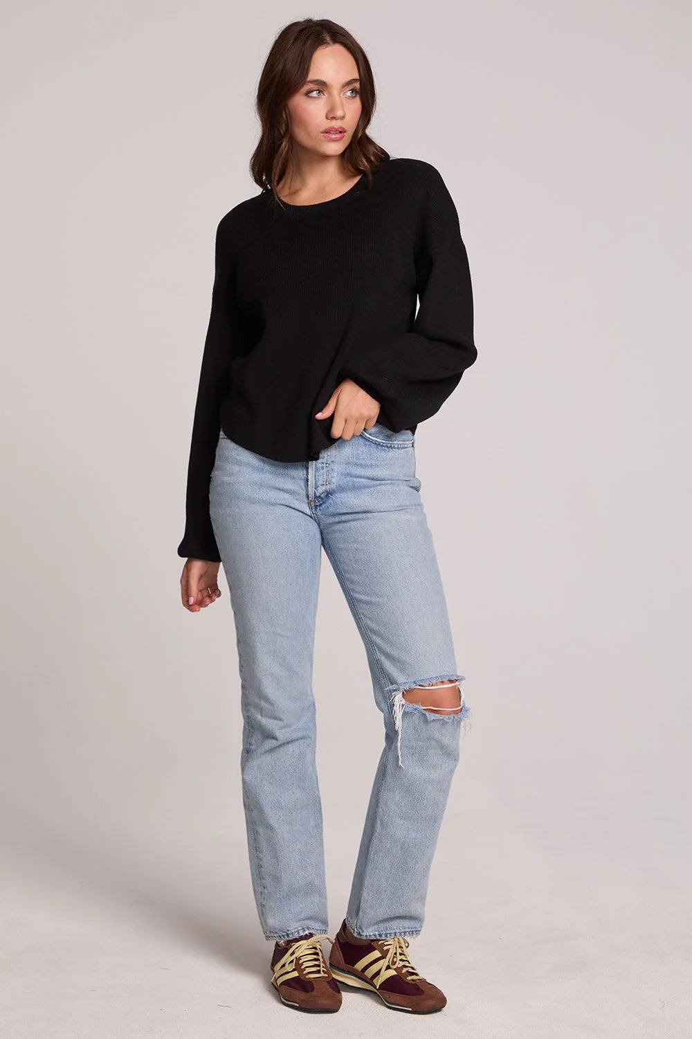 CHASER: THE RUTHY BLACK LONG SLEEVE TOP