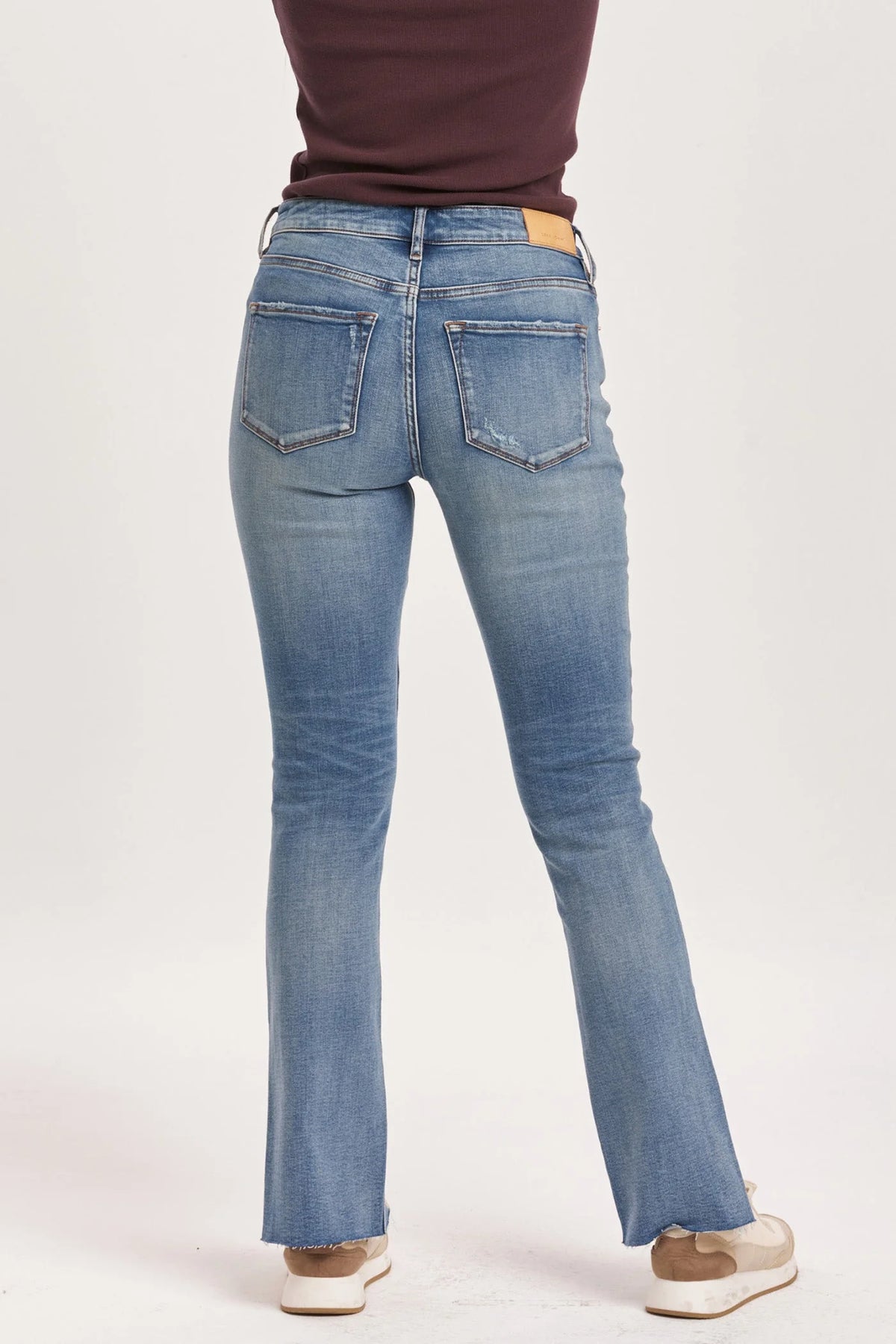 DEAR JOHN: BLAIRE MID RISE SLIM STRAIGHT JEANS - BOSSA