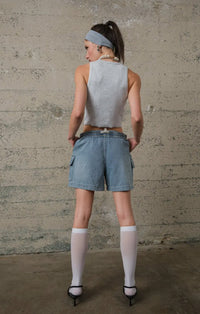 RIBBED CROPPED TANK TOP WITH RAW EDGE BOTTOM - LIGHT GREY