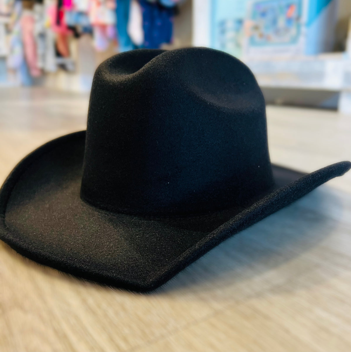 COWBOY / COWGIRL HAT - BLACK