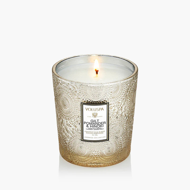 VOLUSPA: GILT POMANDER & HINOKI CLASSIC CANDLE 9oz