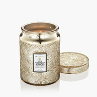 VOLUSPA: GILT POMANDER & HINOKI LARGE JAR CANDLE - 18 OZ