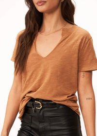 PROJECT SOCIAL T: PLATA NOTCHED TEE - CARAMEL