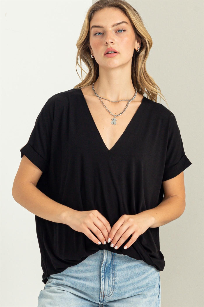 SHORT SLEEVE SURPLICE TOP - BLACK