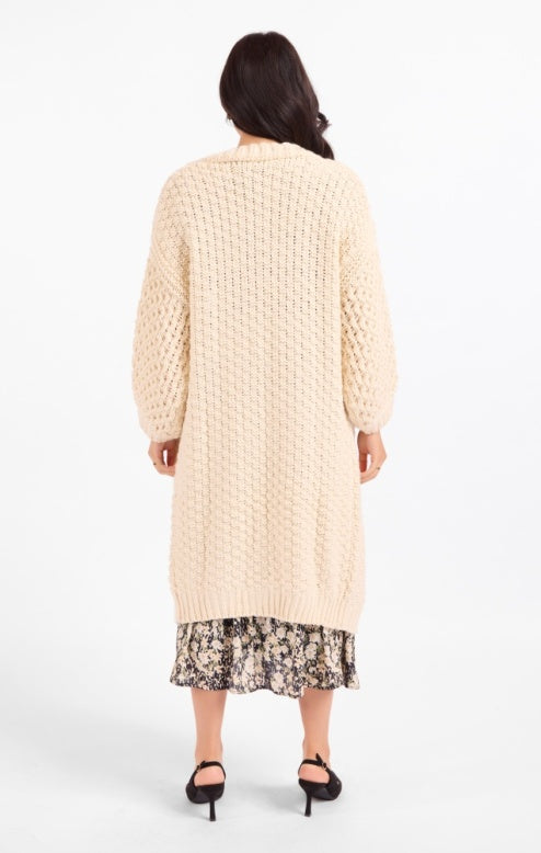 SADIE & SAGE: IGGY HAND KNIT CHUNKY LONG OPEN CARDIGAN - IVORY