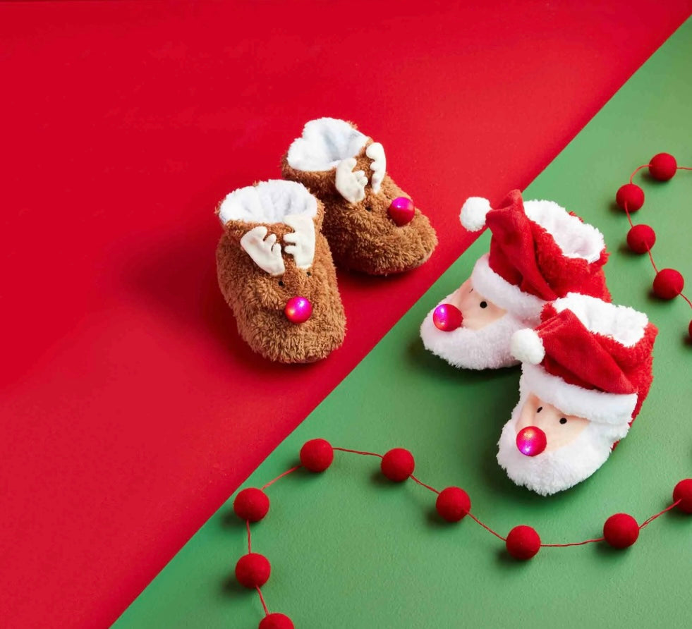 MUD PIE: CHRISTMAS LIGHT UP SLIPPERS