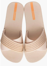 IPANEMA: STREET II SLIDE SANDAL - BEIGE