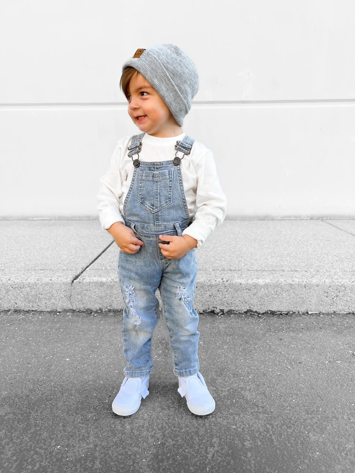 LITTLE BIPSY: DISTRESSED DENIM OVERALL - LIGHT WASH