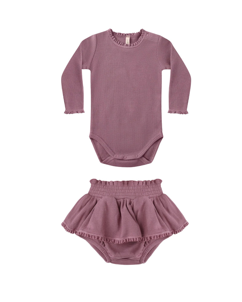 QUINCY MAE: WAFFLE LONG SLEEVE BODYSUIT+ SKIRTED BLOOMER SET || MULBERRY