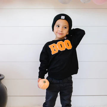 SWEET WINK: BOO PATCH HALLOWEEN SWEATSHIRT - BLACK