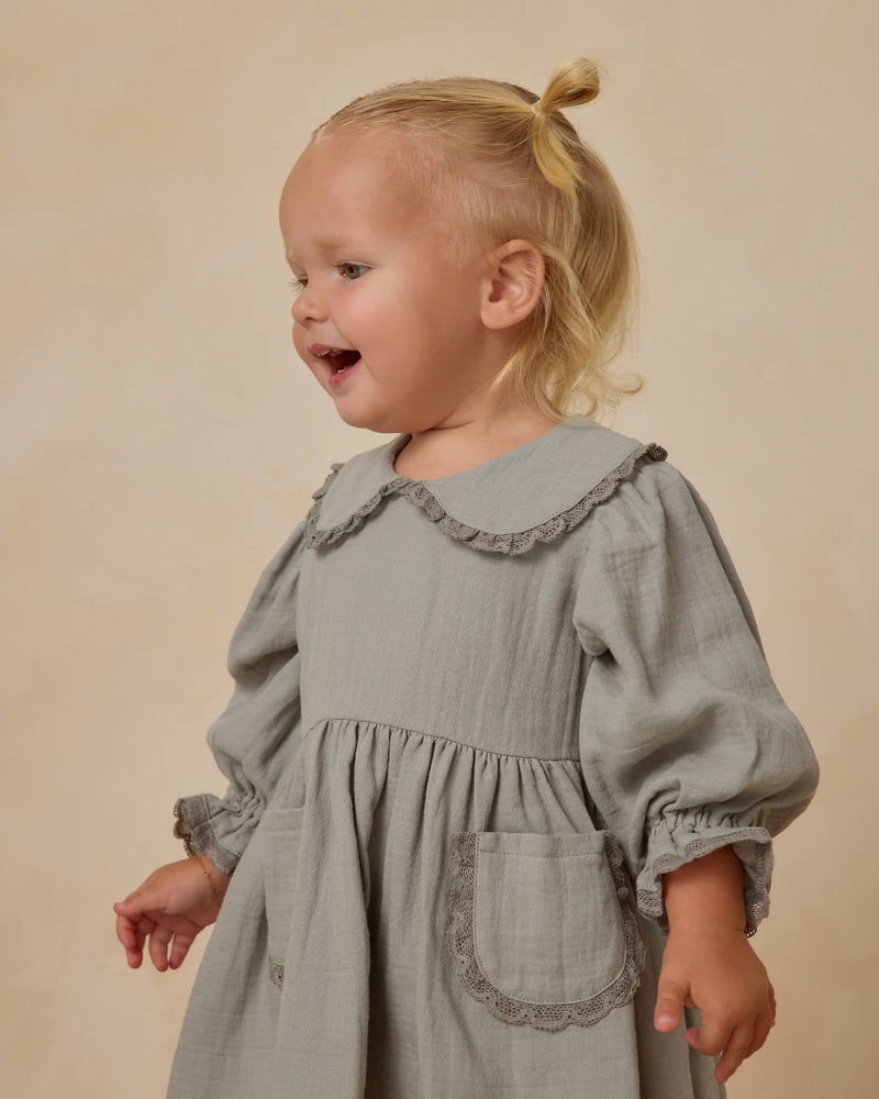 QUINCY MAE: MARISOL DRESS || STEEL BLUE