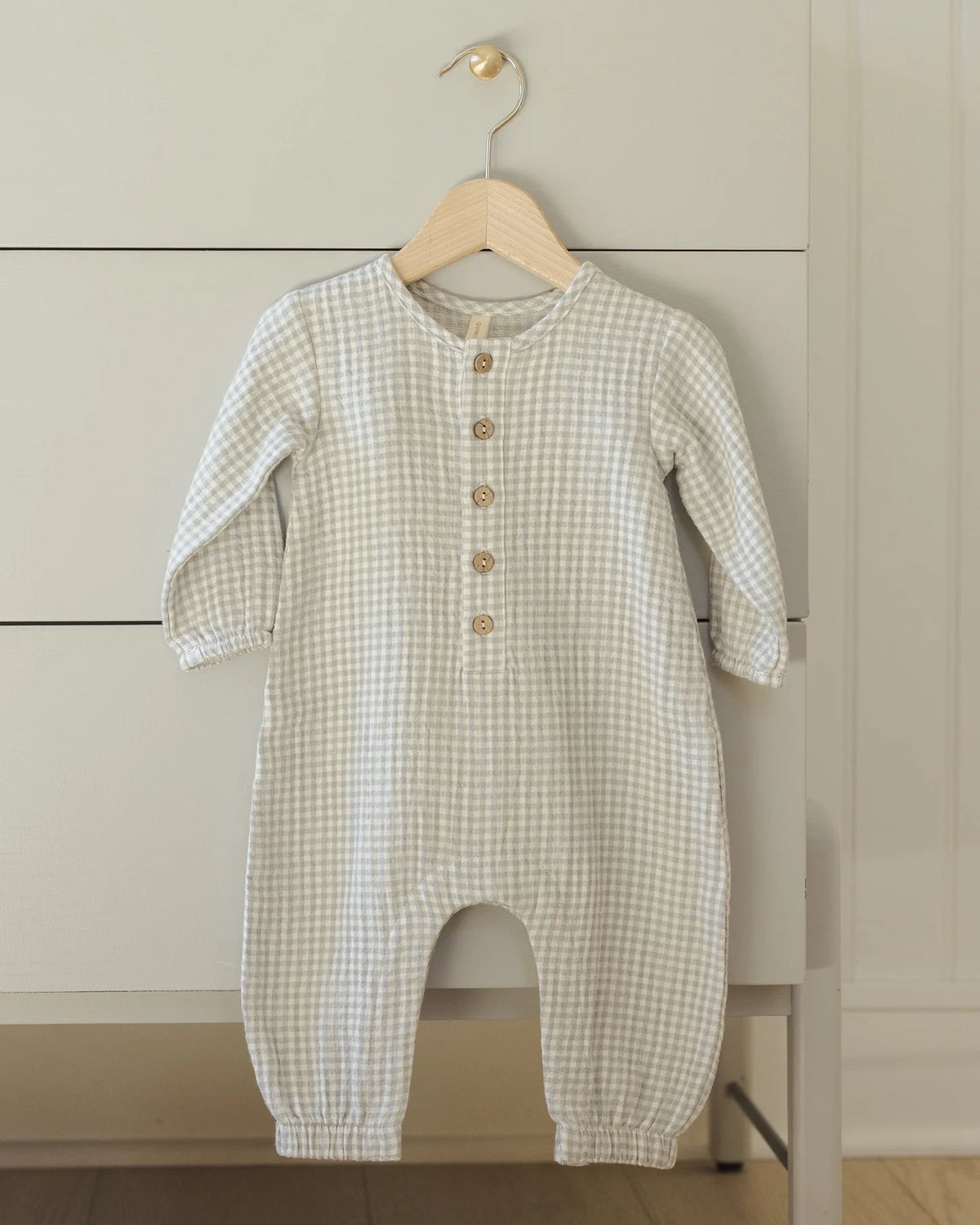 QUINCY MAE: WOVEN JUMPSUIT || BLUE GINGHAM