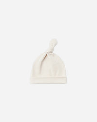 QUINCY MAE: KNOTTED BABY HAT || NATURAL