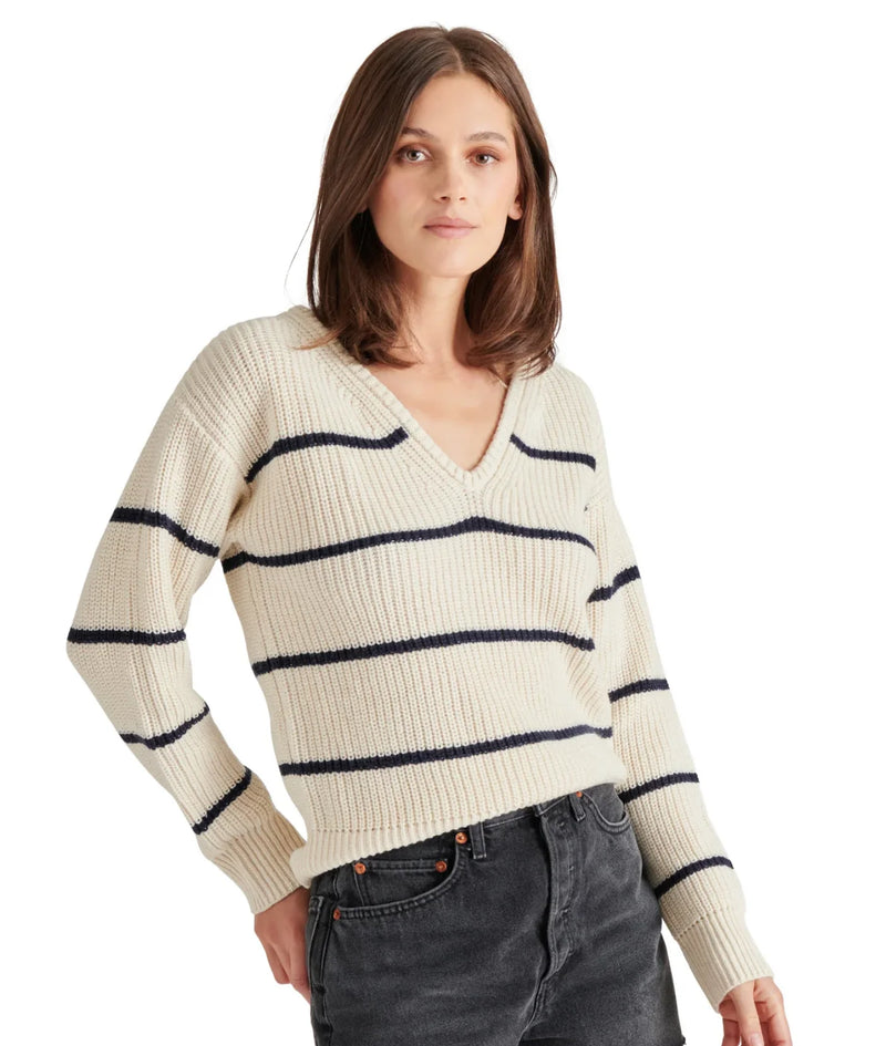 STEVE MADDEN: KAITLYN SWEATER - OATMEAL/VINTAGE BLACK