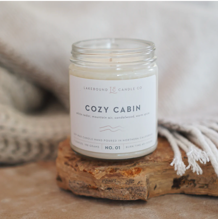 LAKEBOUND CANDLE CO: COZY CABIN SOY CANDLE