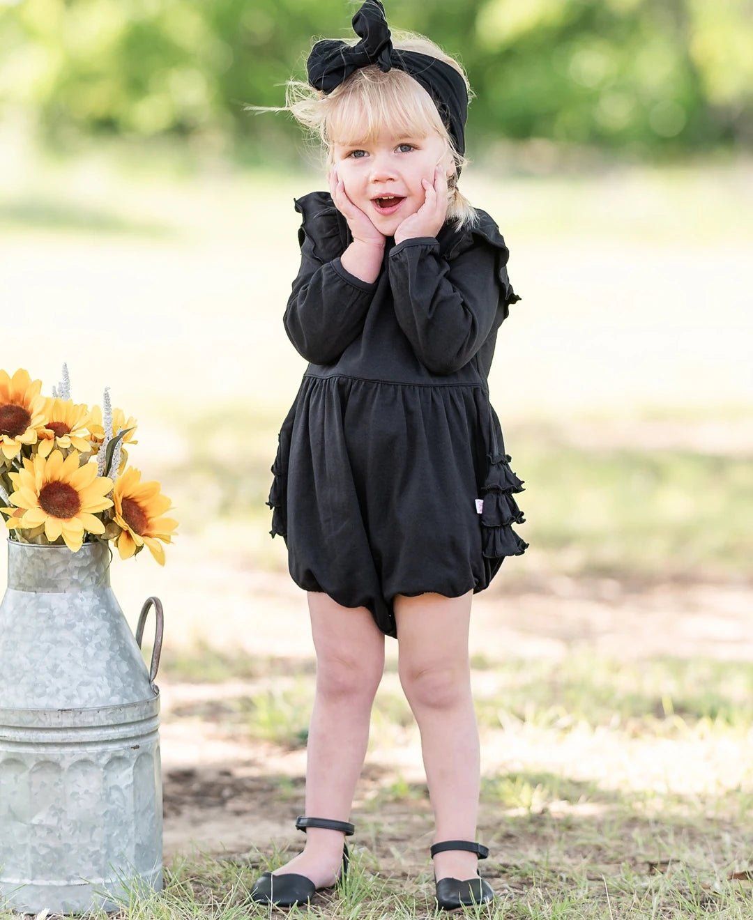 RUFFLE BUTTS: BIG BOW HEADBAND - BLACK