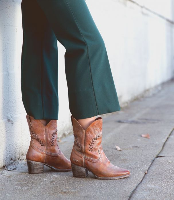 BED STU: AMANDA II BOOTS - PECAN RUSTIC OXIDIZED BFS