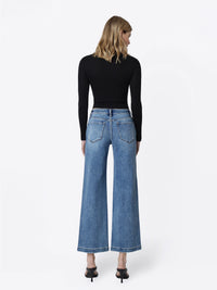 MID RISE MEDIUM WASH ANKLE WIDE JEANS