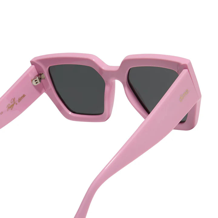 DIME: SHE'S A 10 - BUBBLEGUM PINK + SMOKE POLARIZED SUNGLASSES