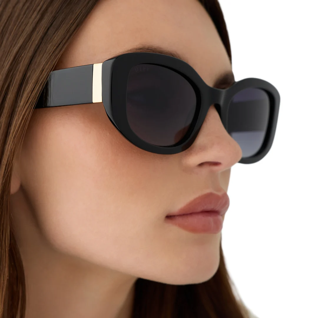 DIFF EYEWEAR: MIRANDA - BLACK + GRAY