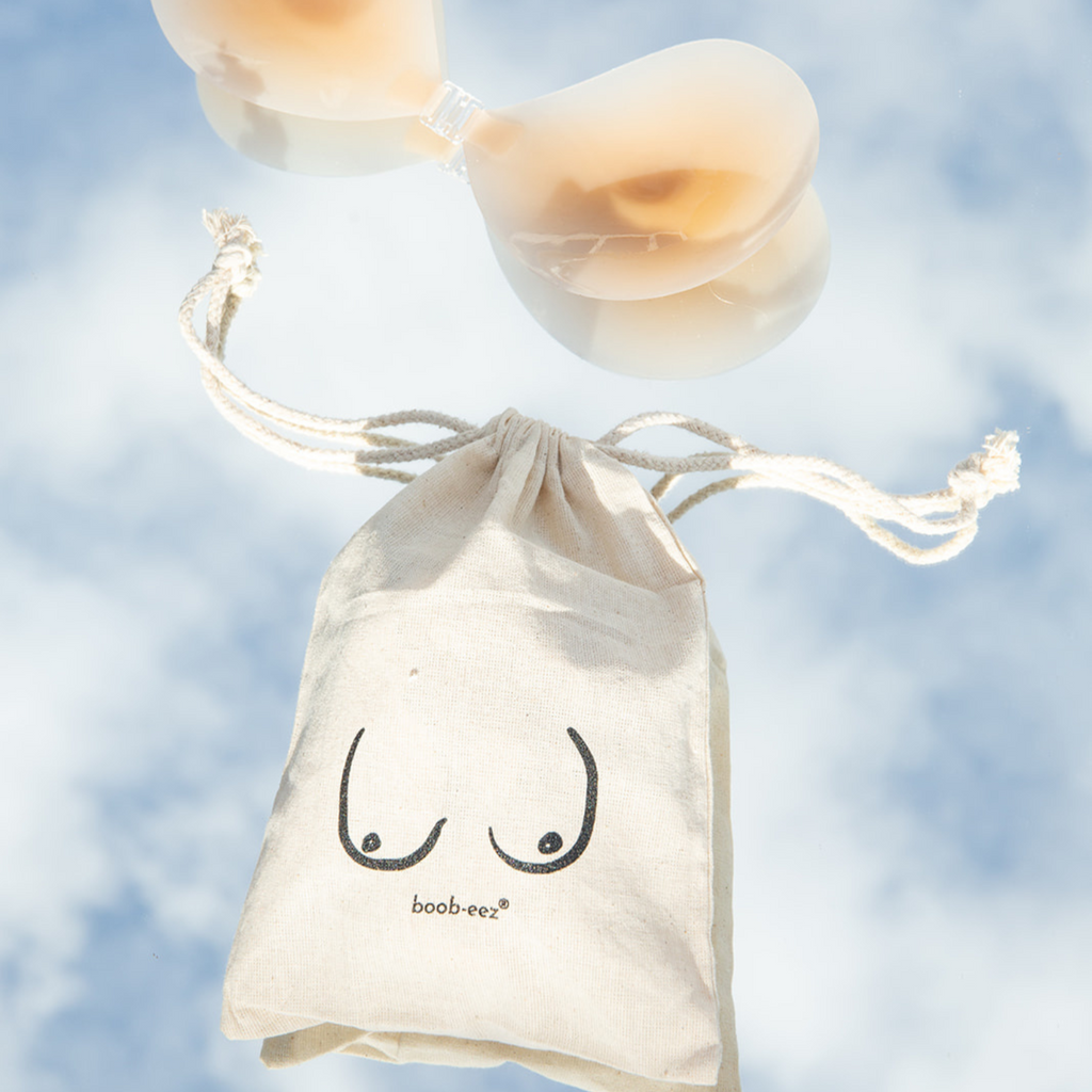 BOOB-EEZ: SEAMLESS STICK-ON BRA - MEDIUM TINT