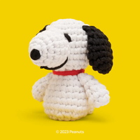 THE WOOBLES: LEARN TO CROCHET KIT - SNOOPY
